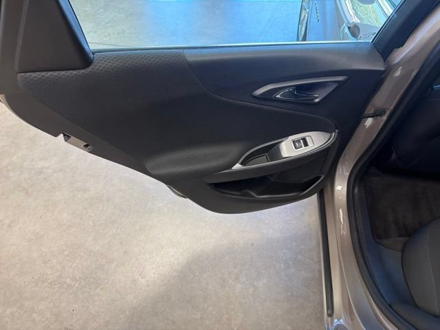 Used 2024 Chevrolet Malibu LT FWD image 29