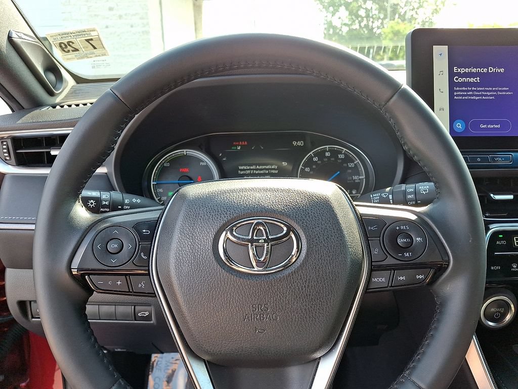 Certified 2024 Toyota Venza XLE AWD/4WD image 25