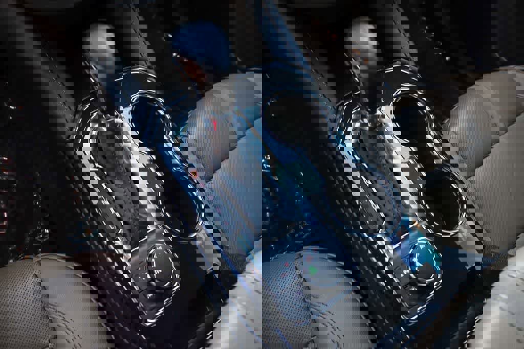 Used 2022 Chevrolet Blazer Premier w/ LPO, Sport Package image 19