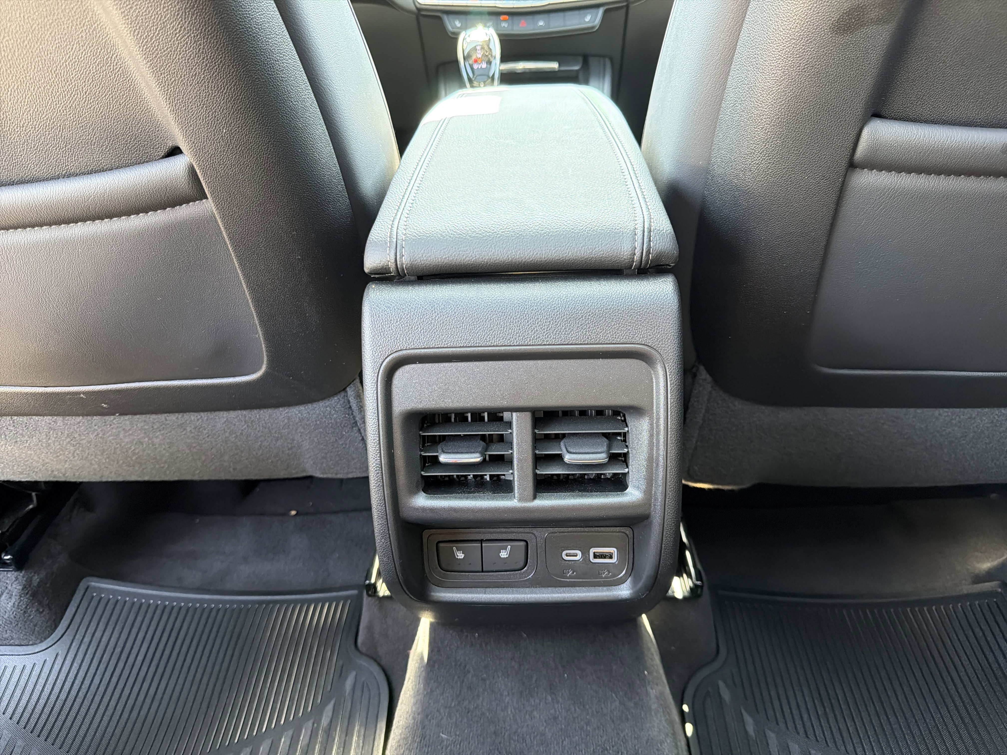 Used 2023 Cadillac XT4 Premium Luxury w/ Enhanced Visibility Package image 26