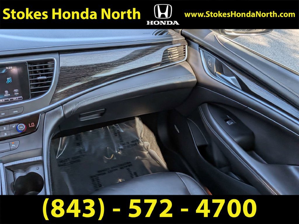 Used 2017 Buick LaCrosse Essence w/ Sun and Shade Package FWD image 16