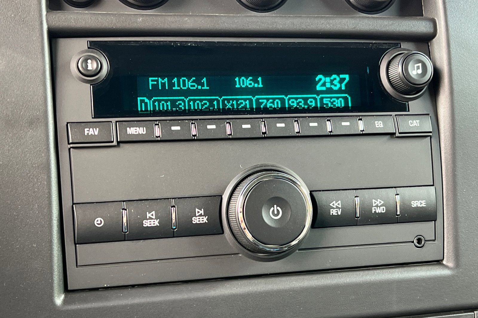 Used 2023 Chevrolet Express 3500 Extended w/ Driver Convenience Package image 17