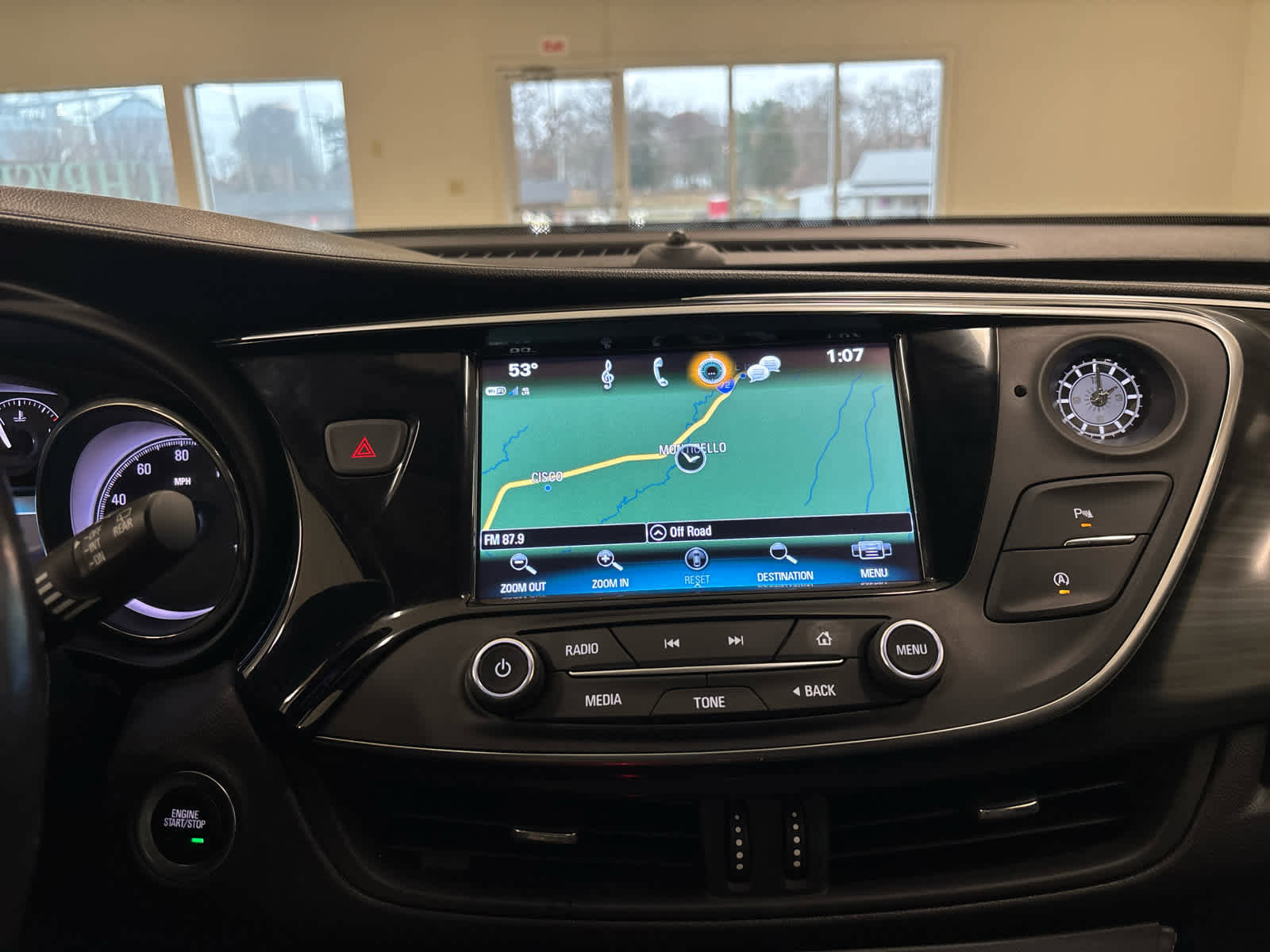 Used 2019 Buick Envision Essence image 35