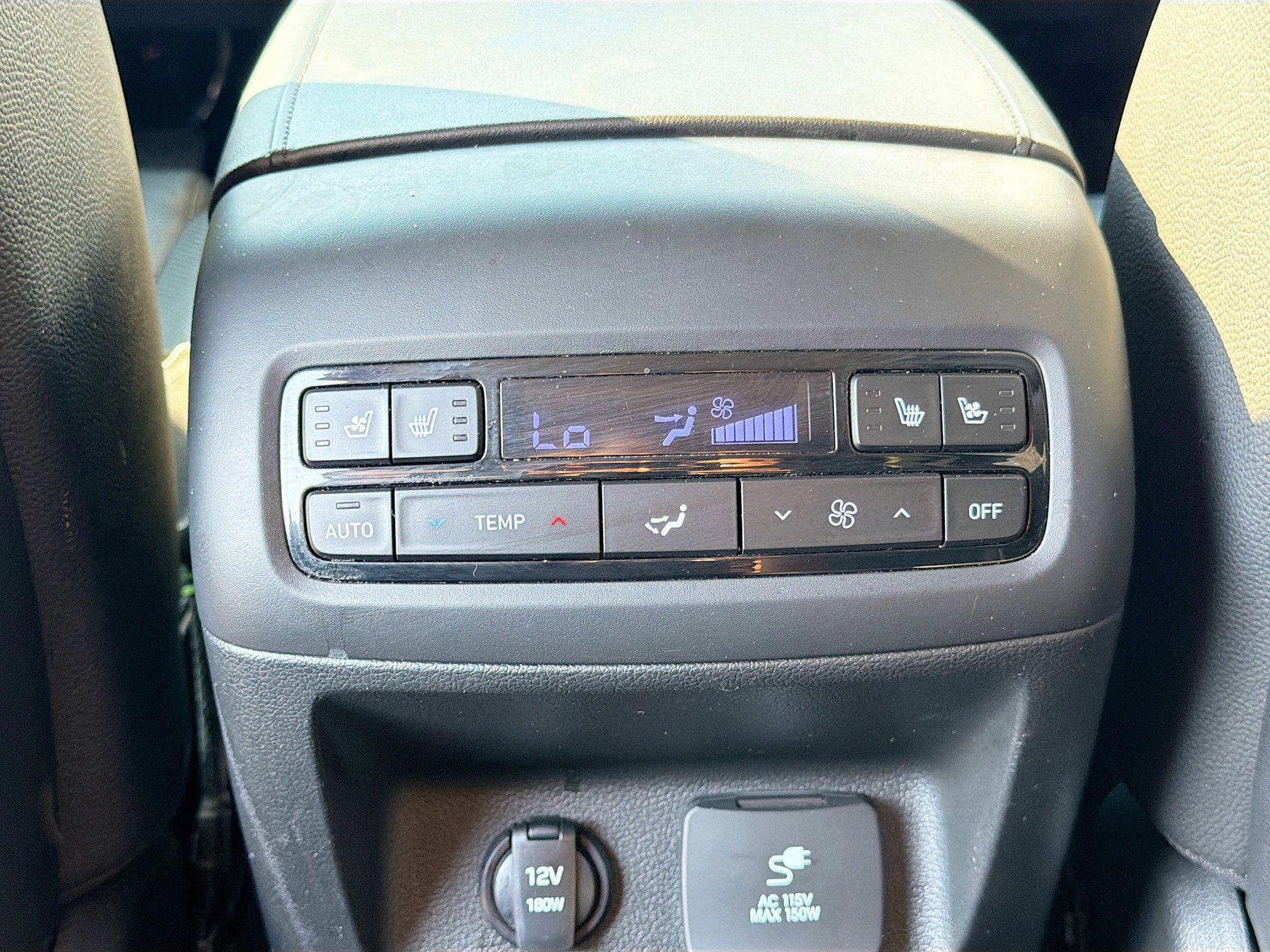 Used 2023 Hyundai Palisade Limited image 21