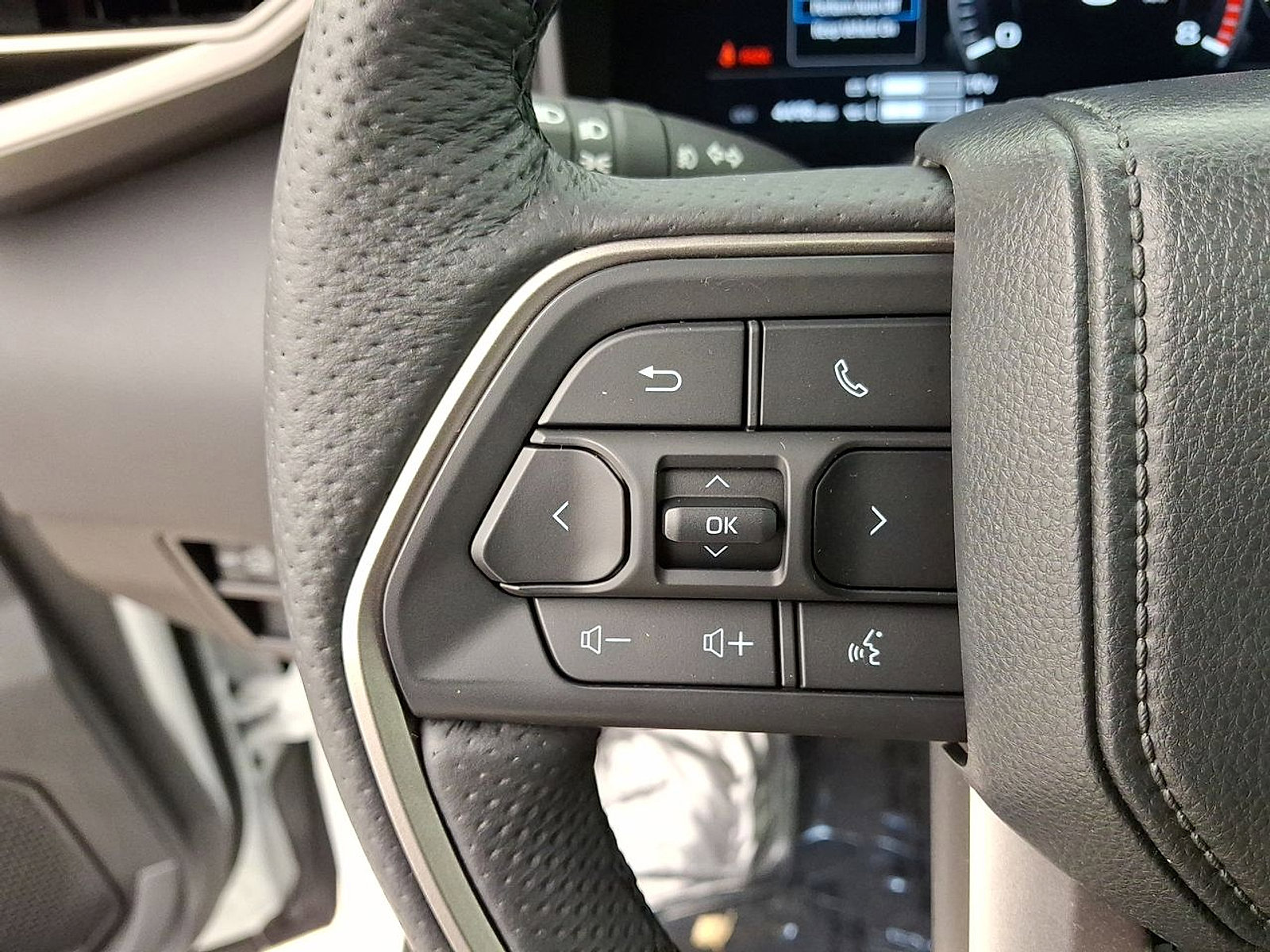 Certified 2025 Toyota Tundra Limited image 17