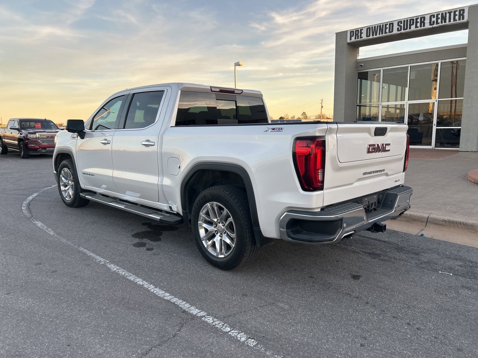 Used 2019 GMC Sierra 1500 SLT w/ SLT Premium Plus Package image 5