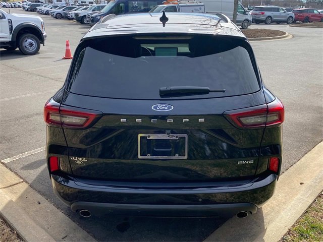 Used 2023 Ford Escape ST-Line Elite image 32