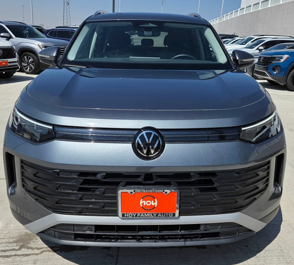 Certified 2026 Volkswagen Tiguan S FWD image 4