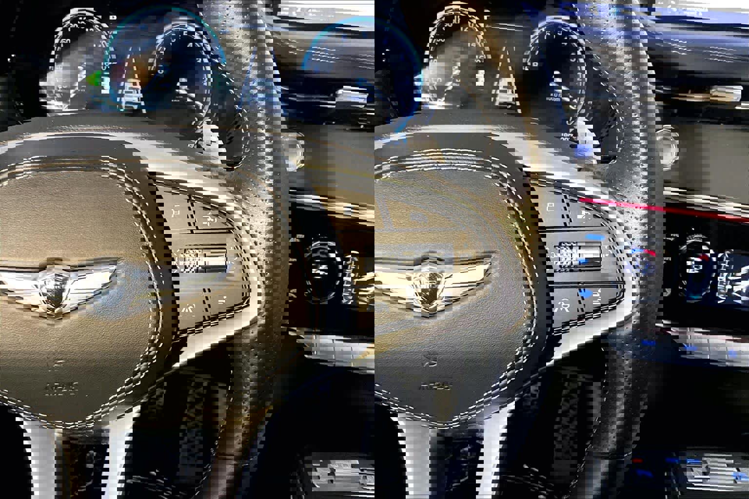 Used 2023 Genesis GV70 2.5T w/ Sport Prestige Package image 25