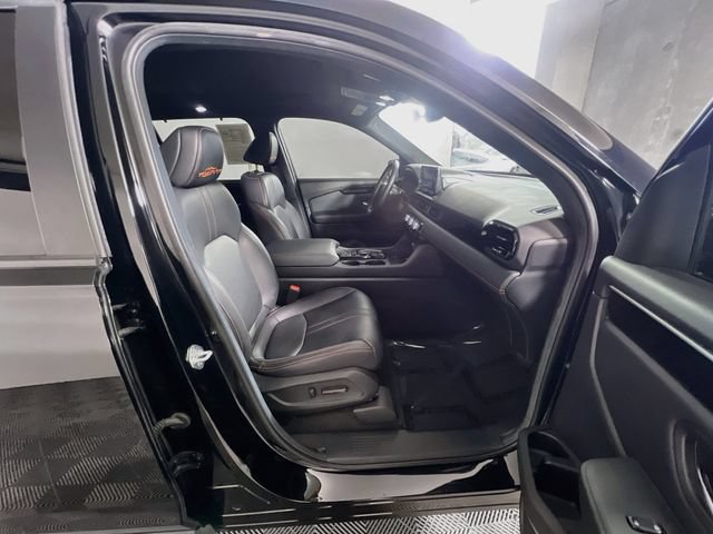 Used 2023 Honda Pilot TrailSport image 30