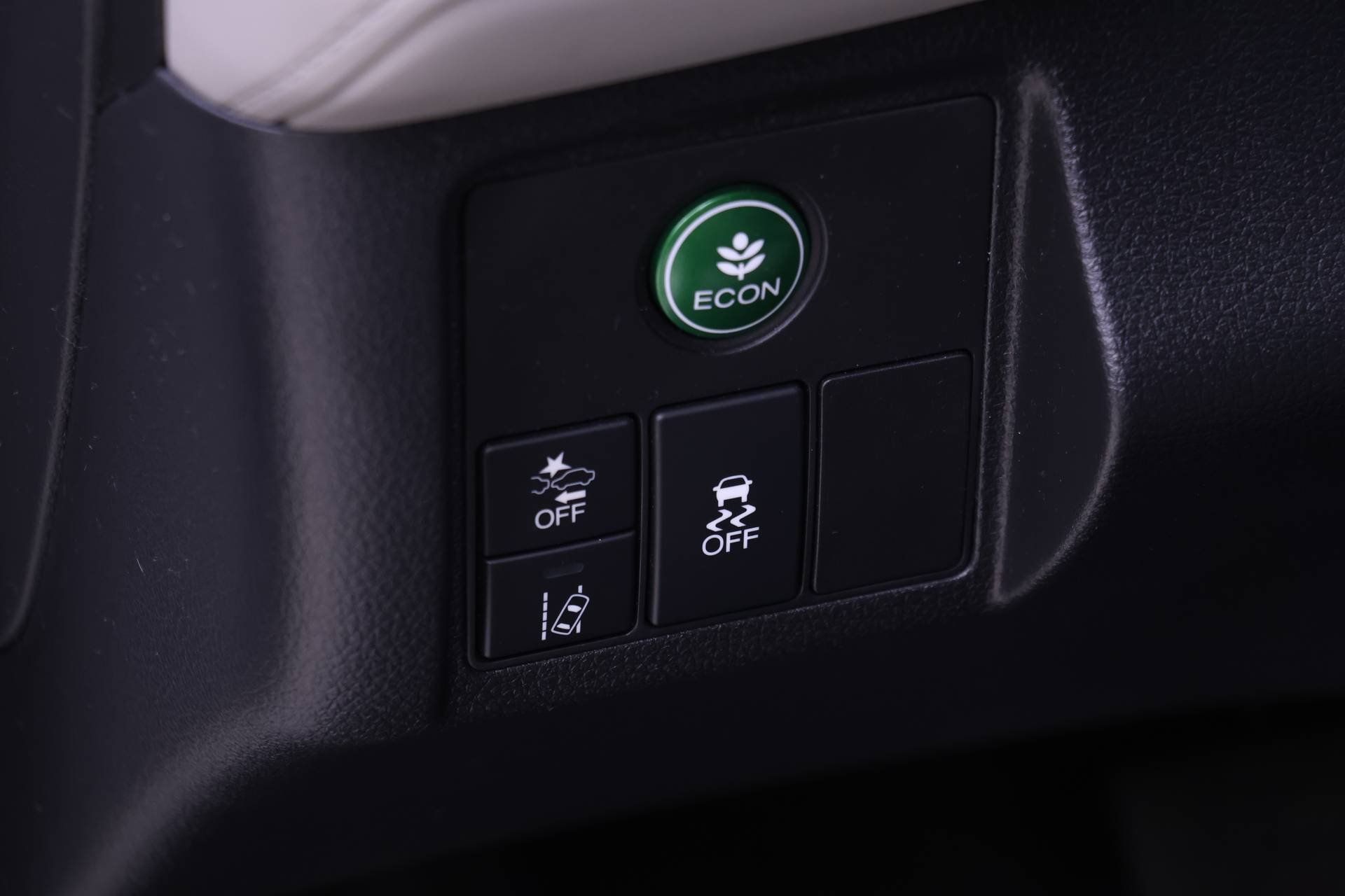 Used 2022 Honda HR-V EX-L image 14