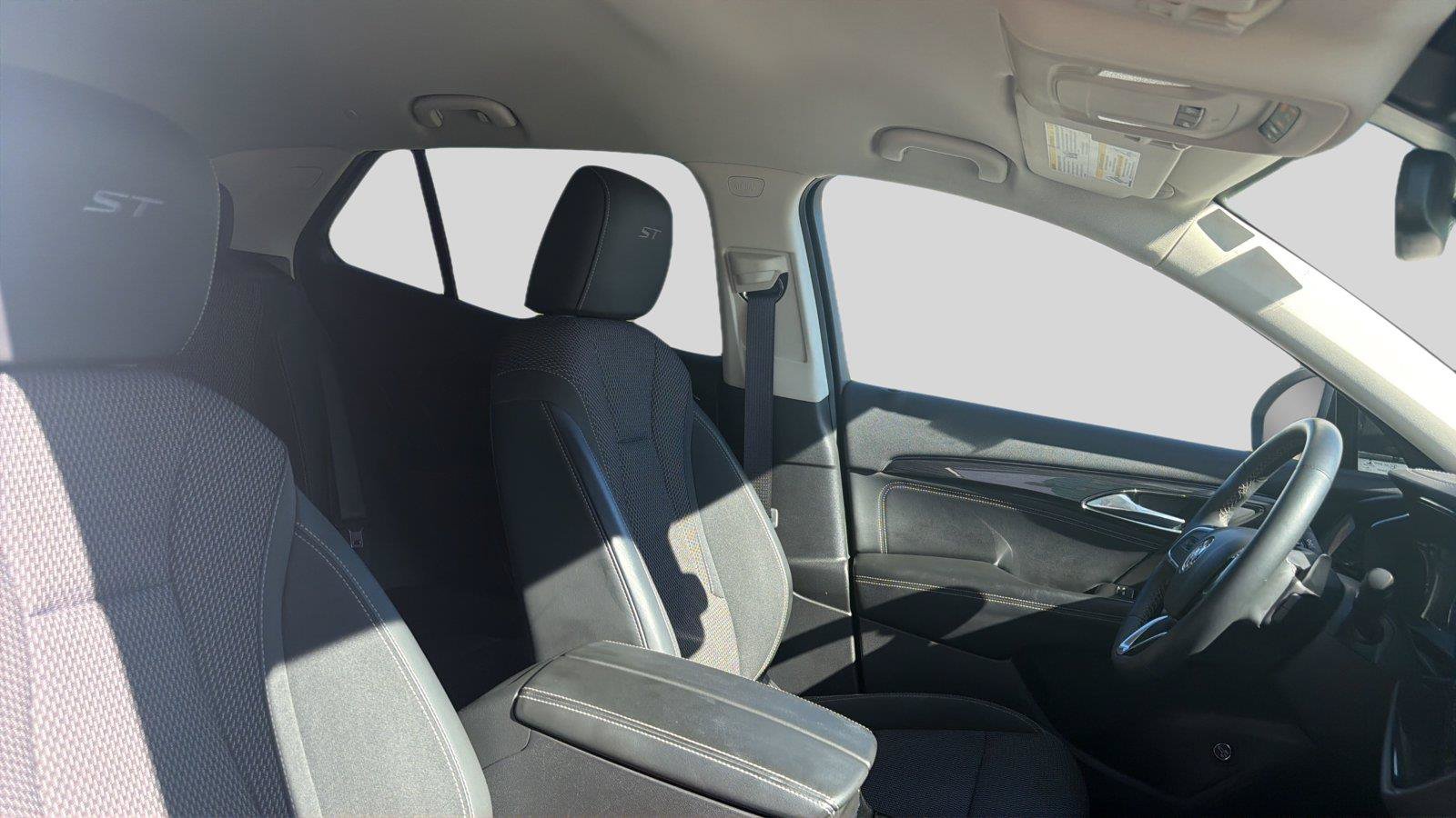 Used 2023 Buick Envision Preferred w/ Sport Touring Package AWD/4WD image 23