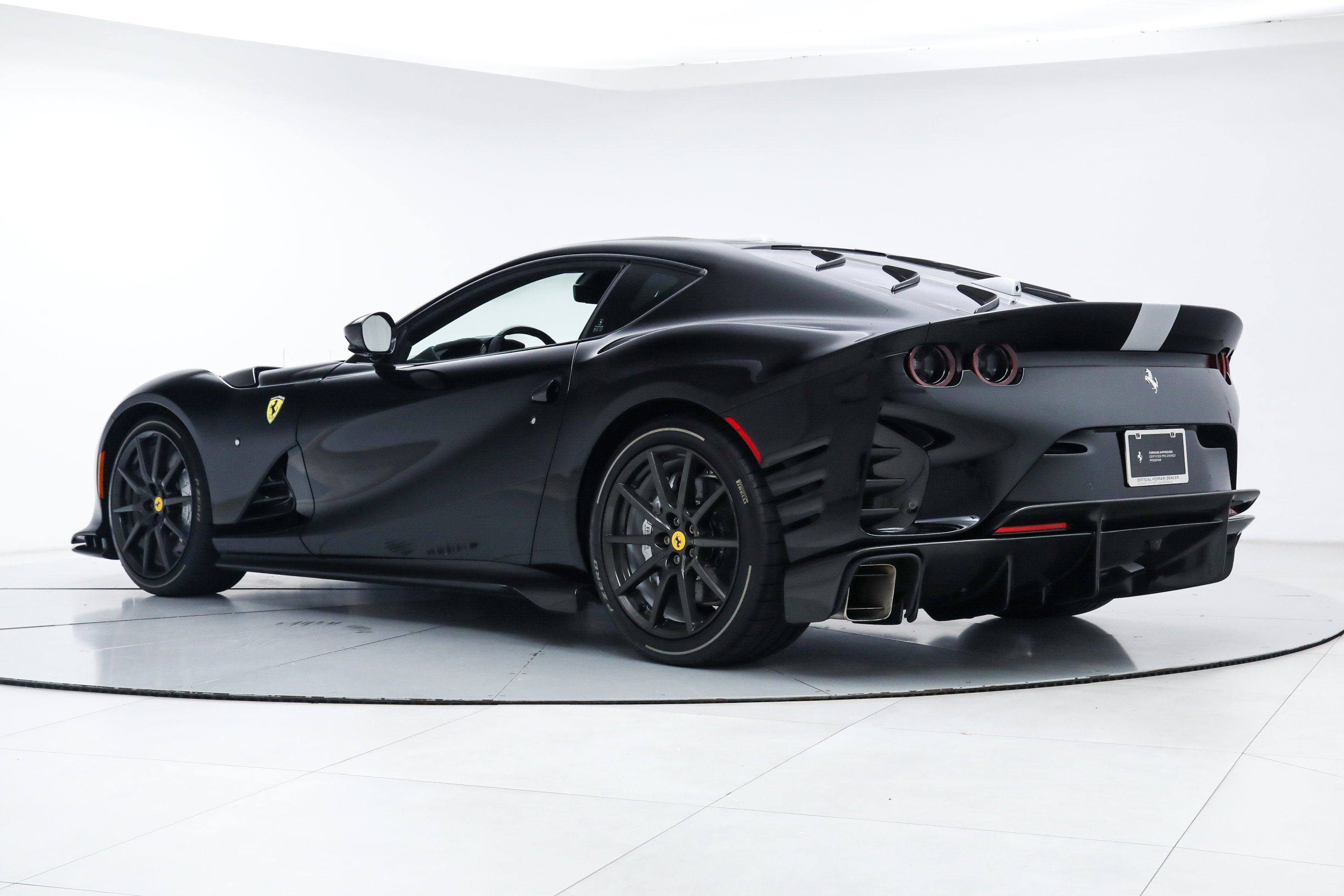 Certified 2022 Ferrari 812 Competizione RWD image 7