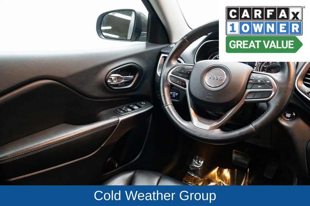 Used 2019 Jeep Cherokee Latitude Plus w/ Cold Weather Group AWD/4WD image 11