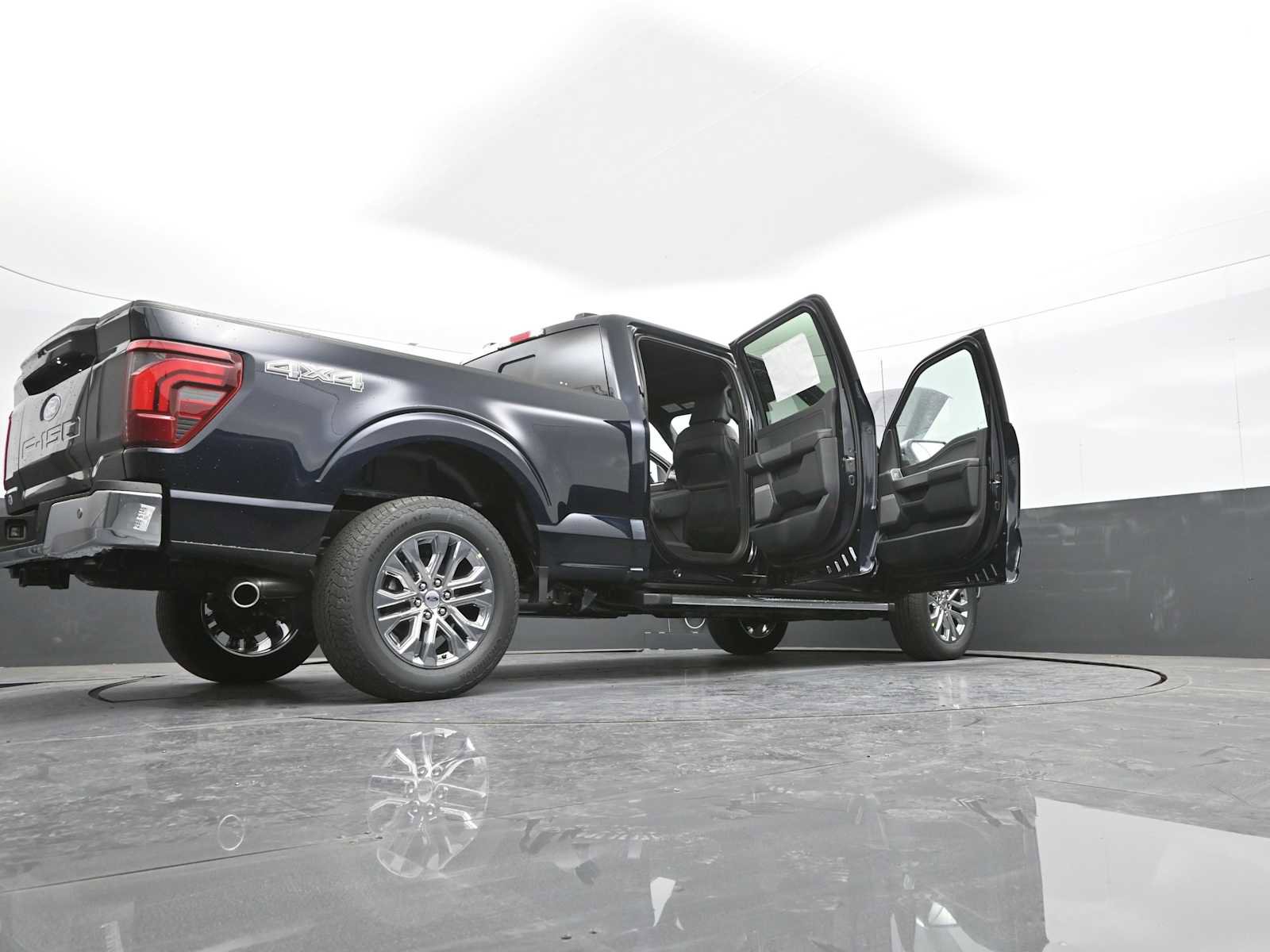 New 2025 Ford F150 Lariat w/ Equipment Group 502A High image 75