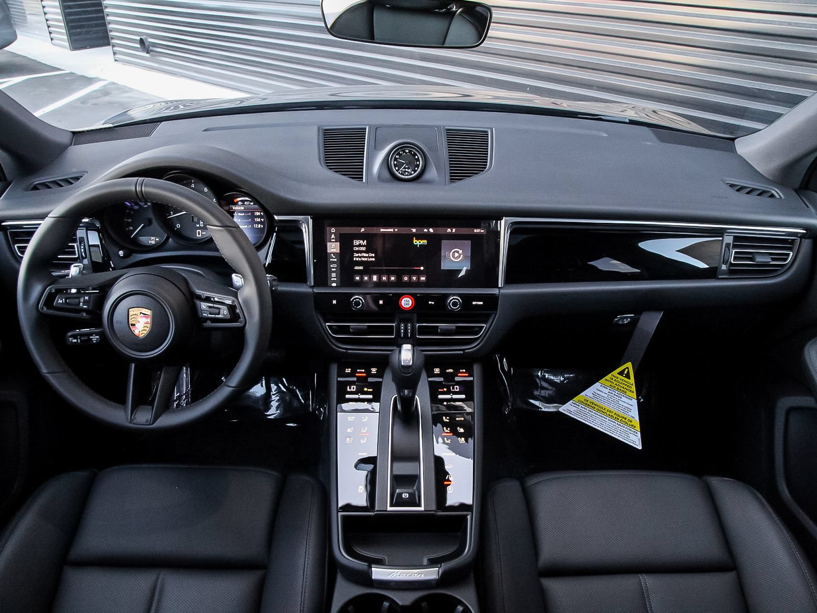 New 2026 Porsche Macan AWD/4WD image 21
