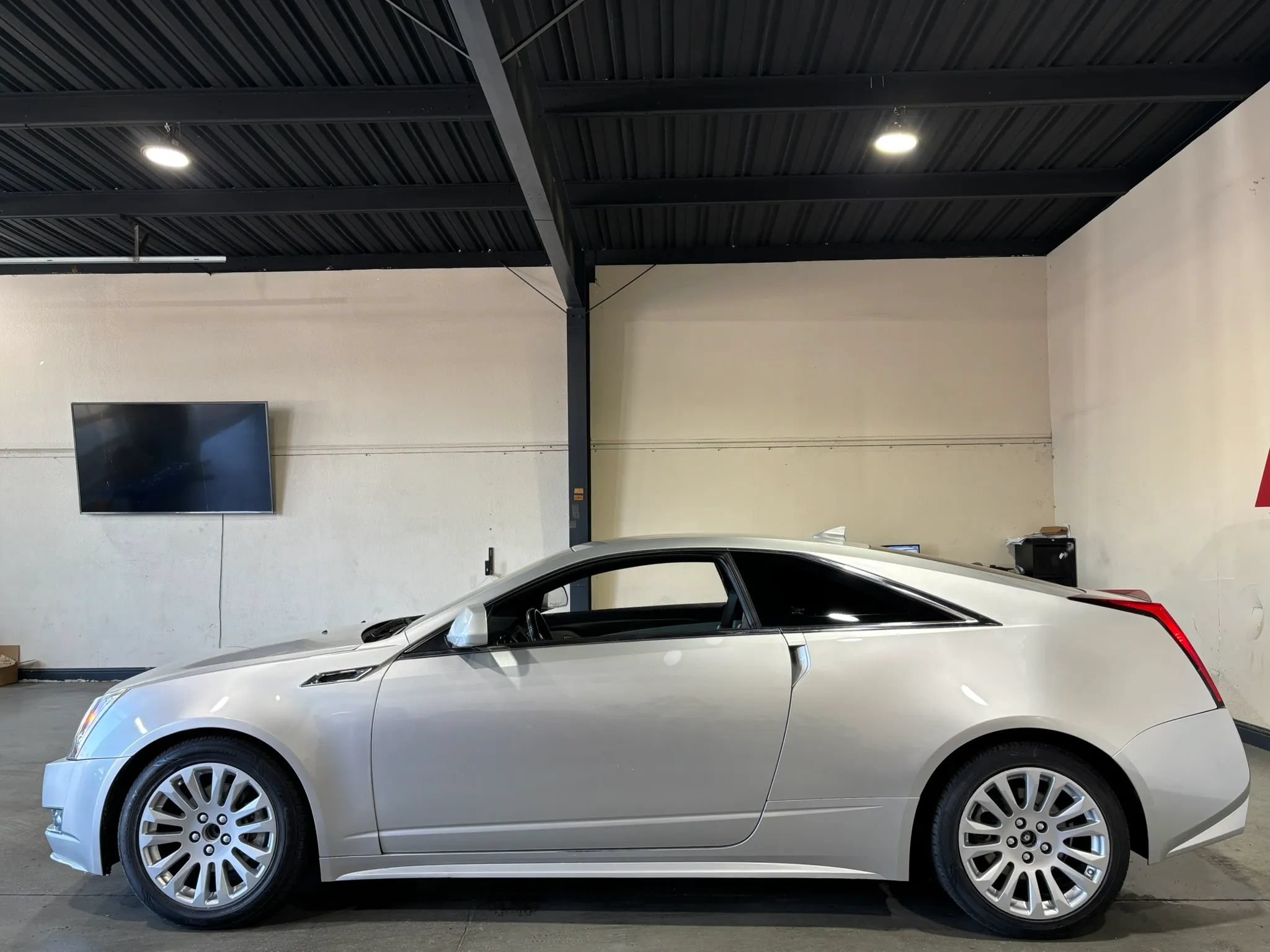 Used 2013 Cadillac CTS Performance RWD image 5