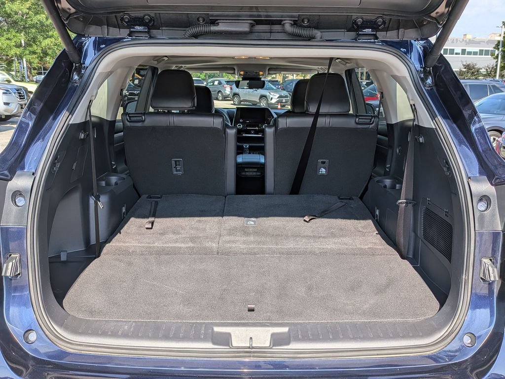 Used 2026 Toyota Highlander XLE AWD/4WD image 32