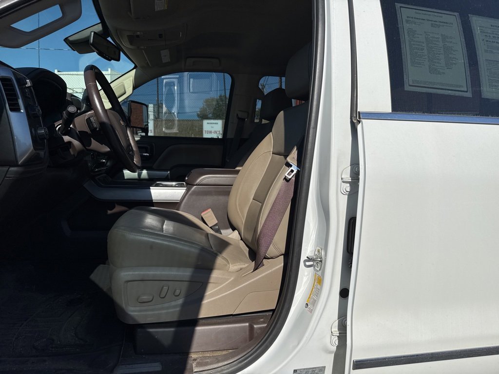 Used 2018 Chevrolet Silverado 2500 LTZ w/ Duramax Plus Package image 16