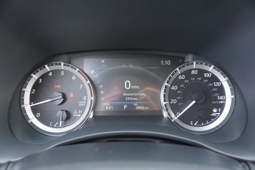 Certified 2024 Toyota Highlander XLE AWD/4WD image 5