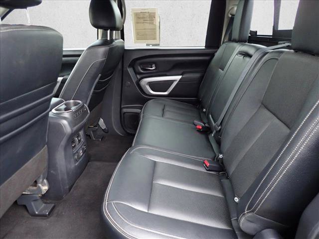 Used 2020 Nissan Titan SL w/ Moonroof Package image 8
