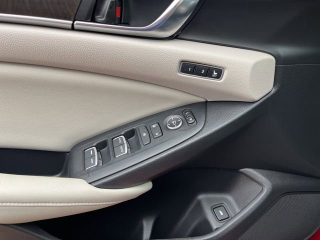 Used 2018 Honda Accord EX-L image 17