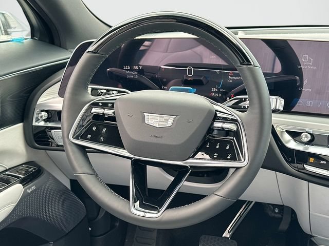 Used 2026 Cadillac Lyriq Premium Luxury w/ LPO, Floor Liner Package AWD/4WD image 5