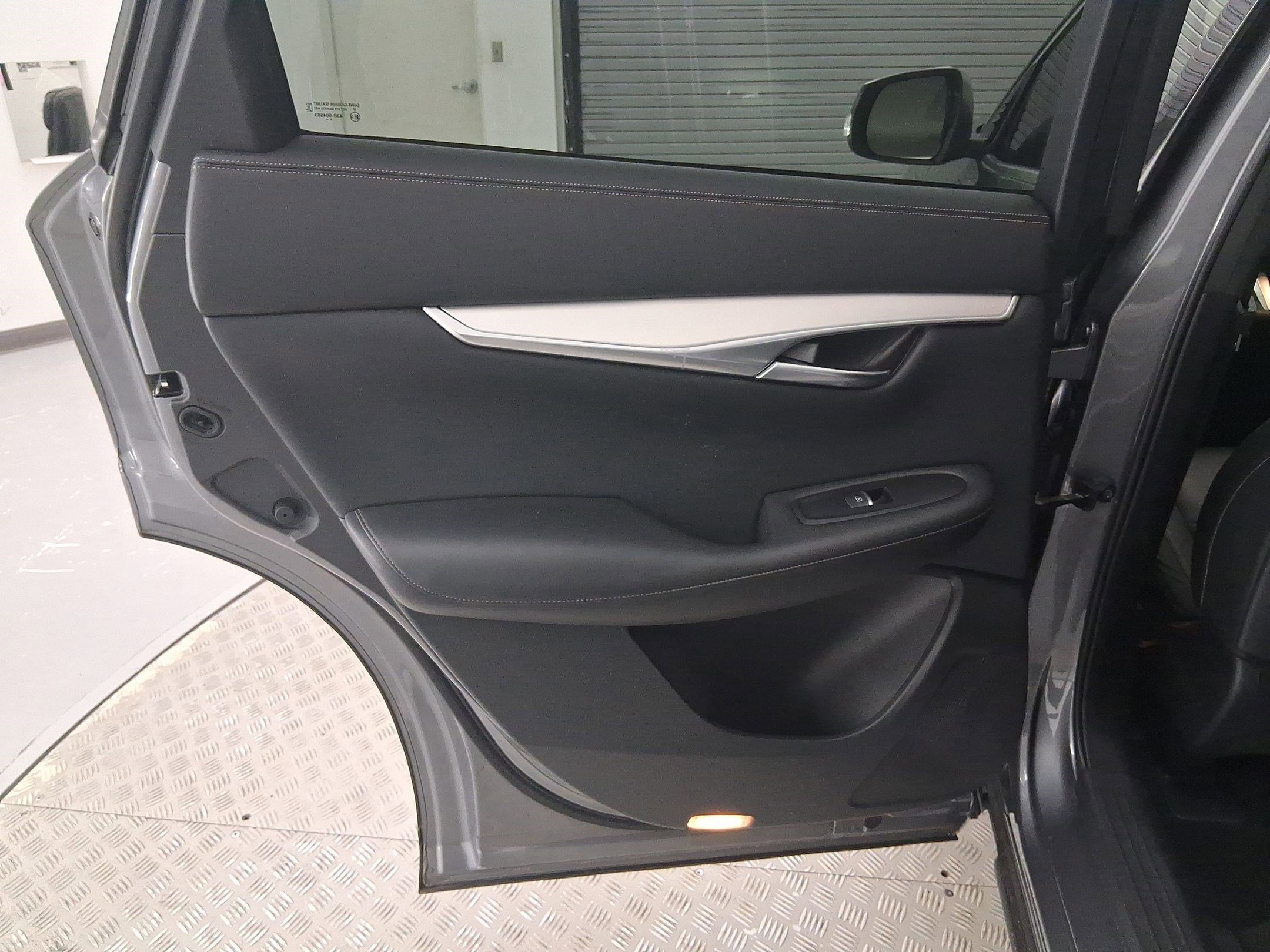 Used 2021 INFINITI QX50 Luxe w/ Appearance Package image 26