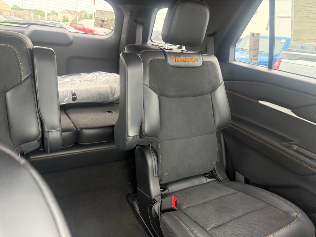New 2026 Ford Explorer Tremor w/ Tremor Ultimate Package AWD/4WD image 64
