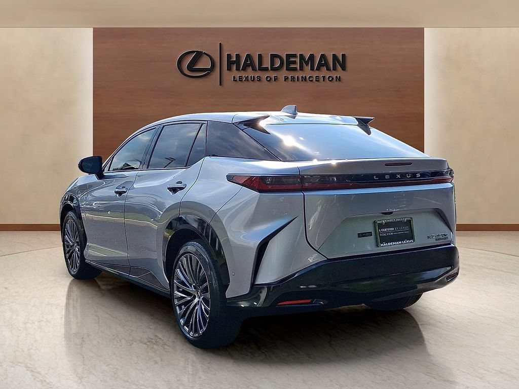 Used 2023 Lexus RZ 450e Premium w/ Accessory Package (Z1) AWD/4WD image 4