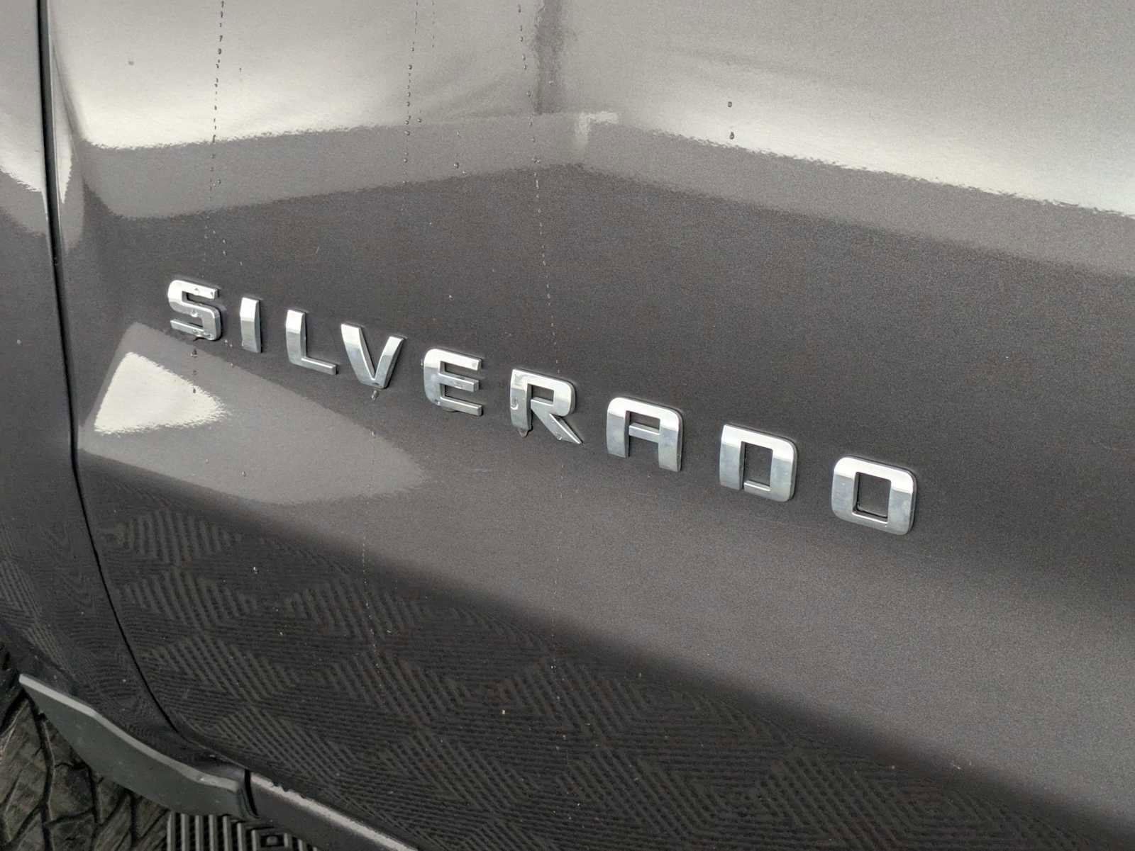 Used 2015 Chevrolet Silverado 1500 LTZ Z71 w/ LTZ Plus Package image 11