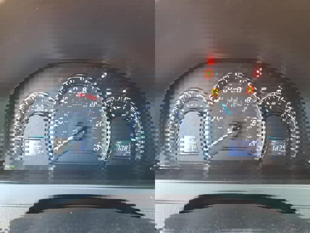 Used 2013 Toyota Camry XLE w/ Leather Pkg image 17