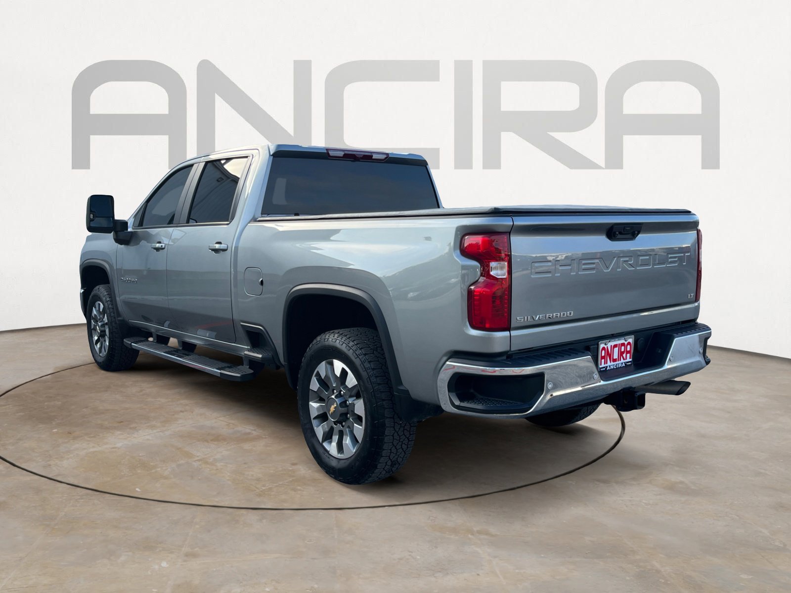 Used 2024 Chevrolet Silverado 2500 LT image 8