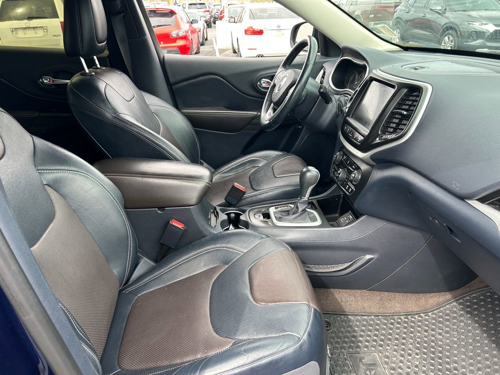 Used 2014 Jeep Cherokee Limited w/ Technology Group FWD image 37