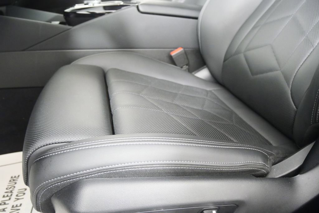 Certified 2026 BMW 530i RWD image 9