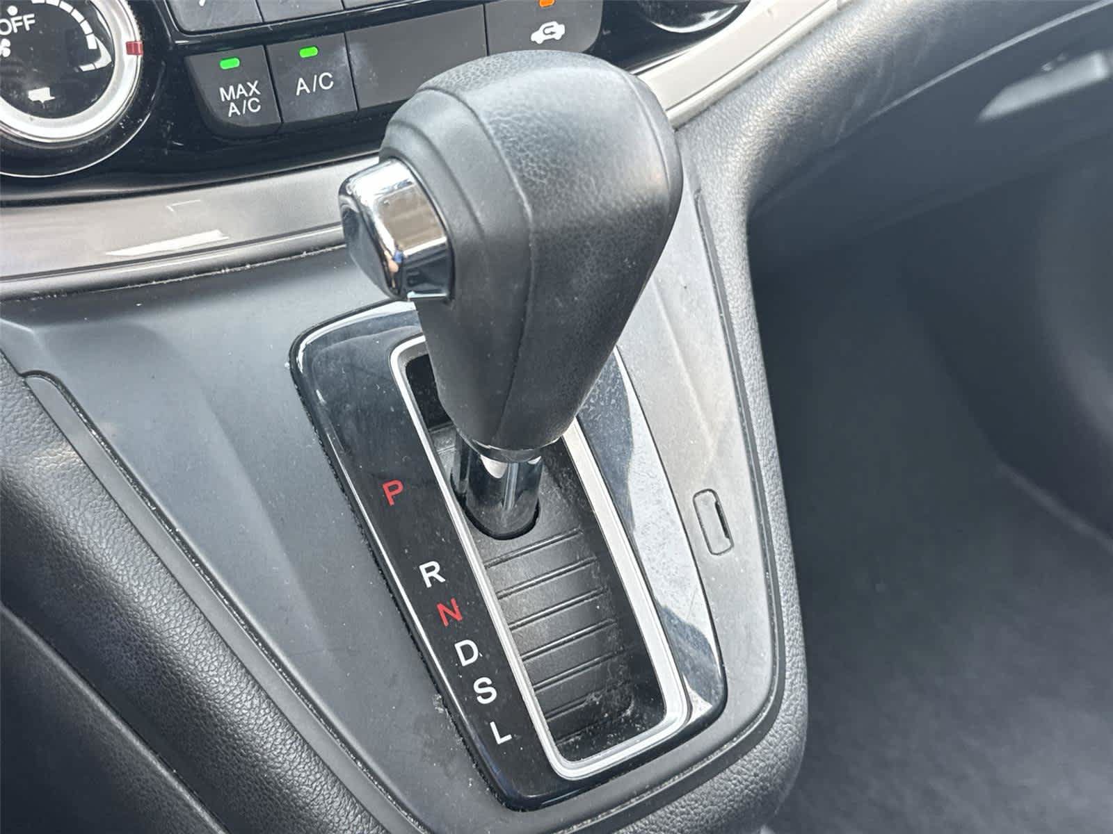 Used 2015 Honda CR-V LX image 25