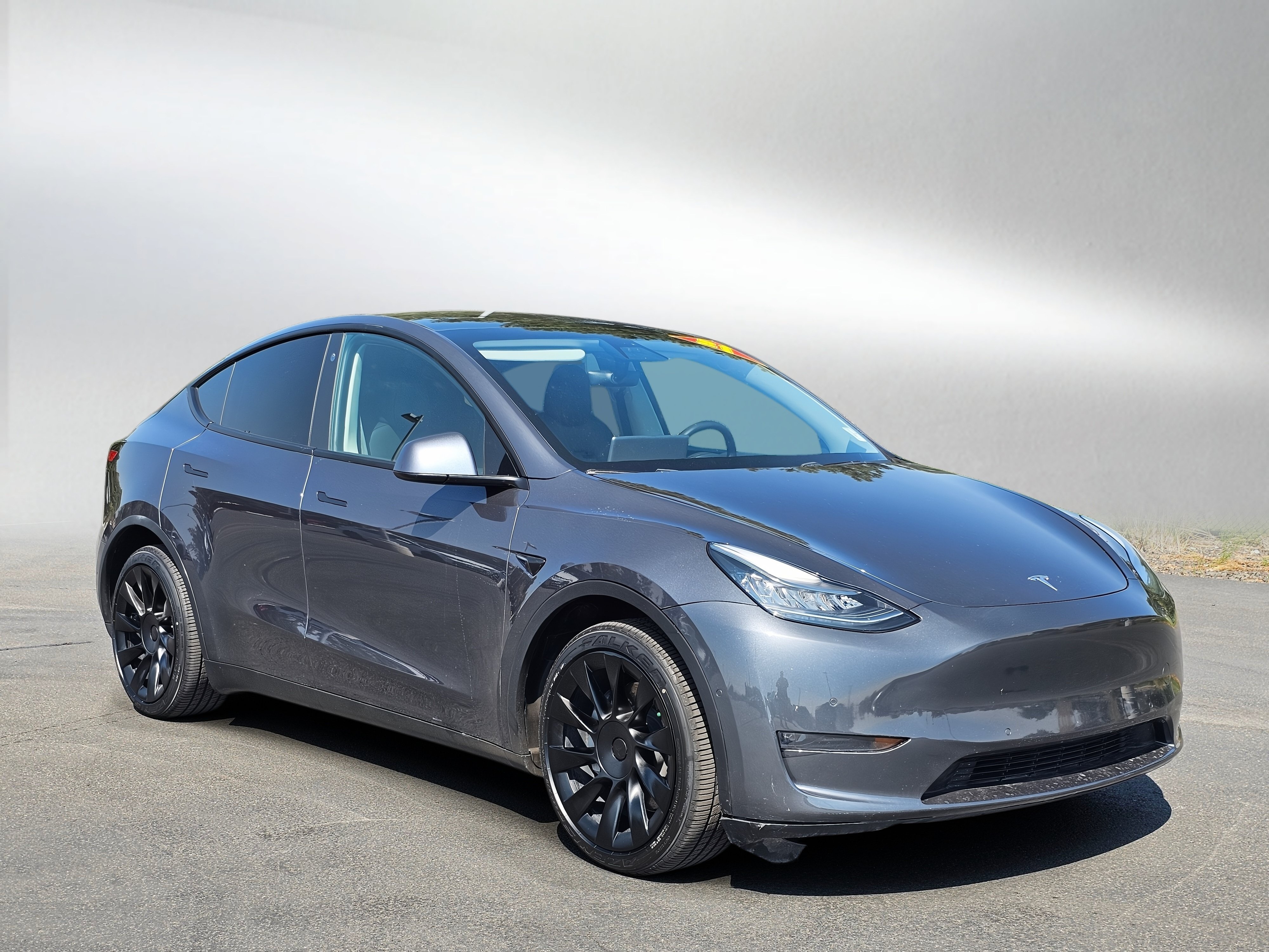 Used 2021 Tesla Model Y Long Range AWD/4WD image 7