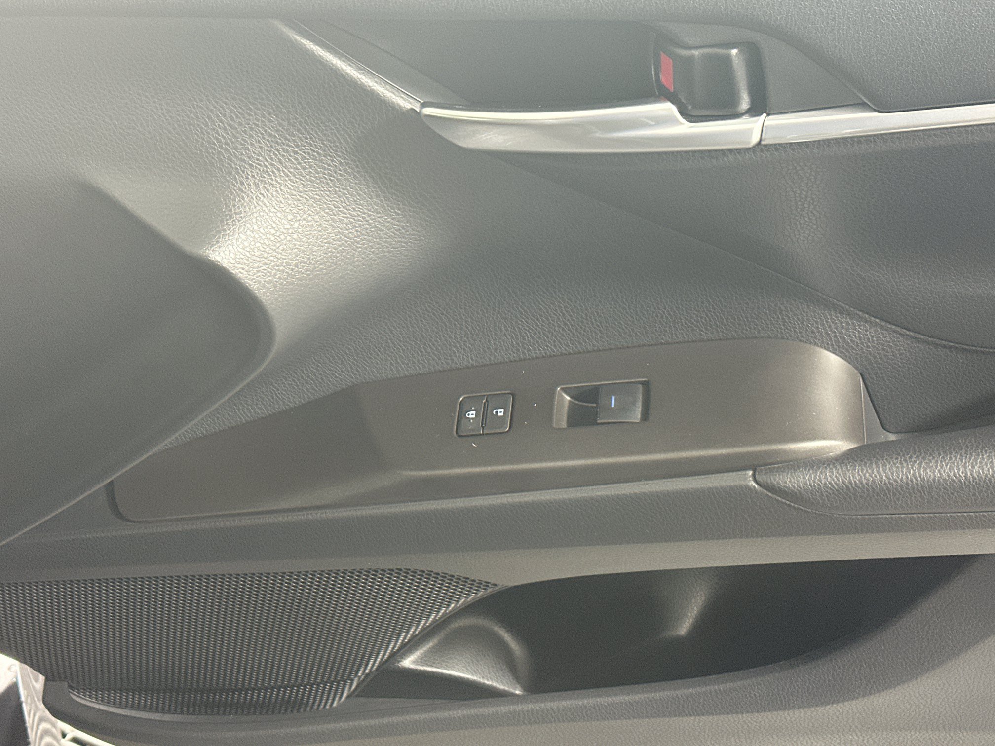 Certified 2024 Toyota Camry LE FWD image 28