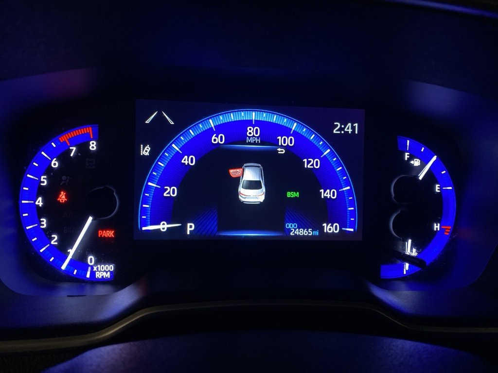 Used 2022 Toyota Corolla XSE image 17