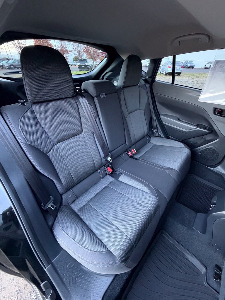 Used 2024 Subaru Crosstrek 2.0i Premium AWD/4WD image 26