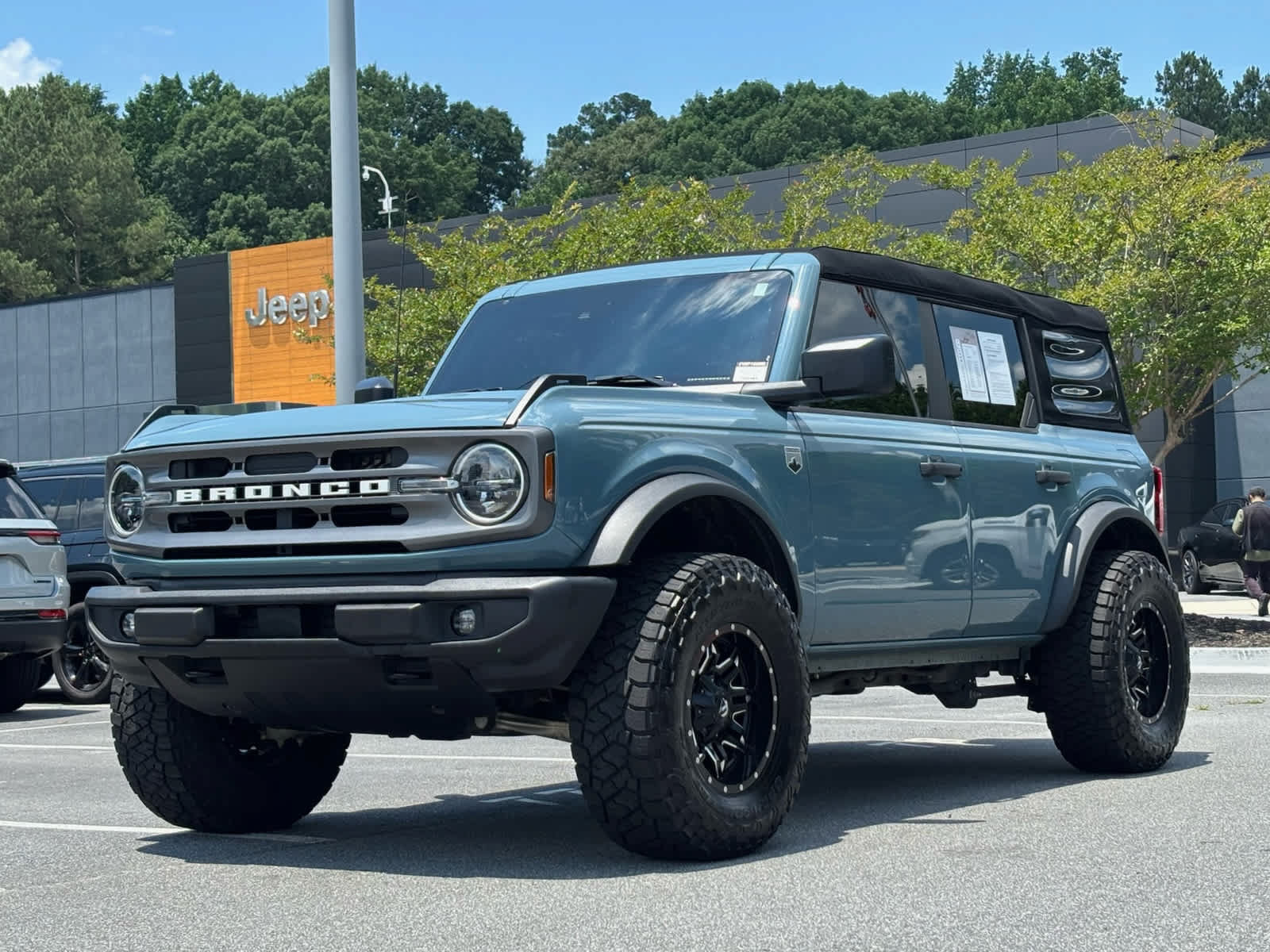 Used 2023 Ford Bronco Big Bend AWD/4WD image 1
