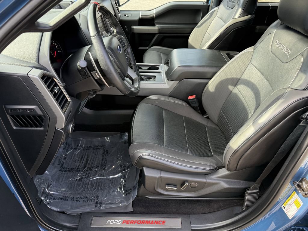 Used 2019 Ford F150 Raptor w/ Equipment Group 801A Mid image 9