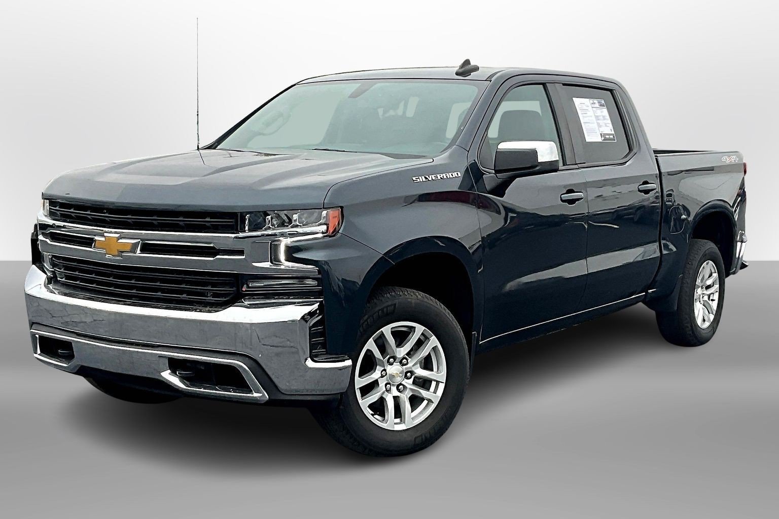 Used 2021 Chevrolet Silverado 1500 LT AWD/4WD image 13