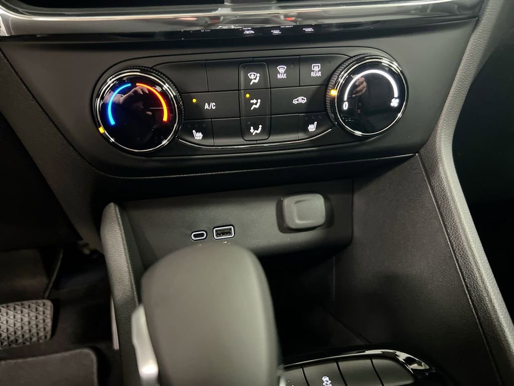 New 2026 Buick Encore GX Preferred w/ Comfort Package image 16