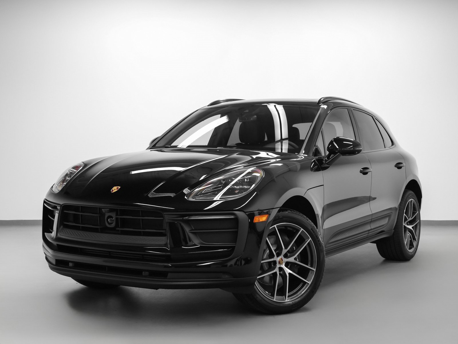 New 2026 Porsche Macan image 1