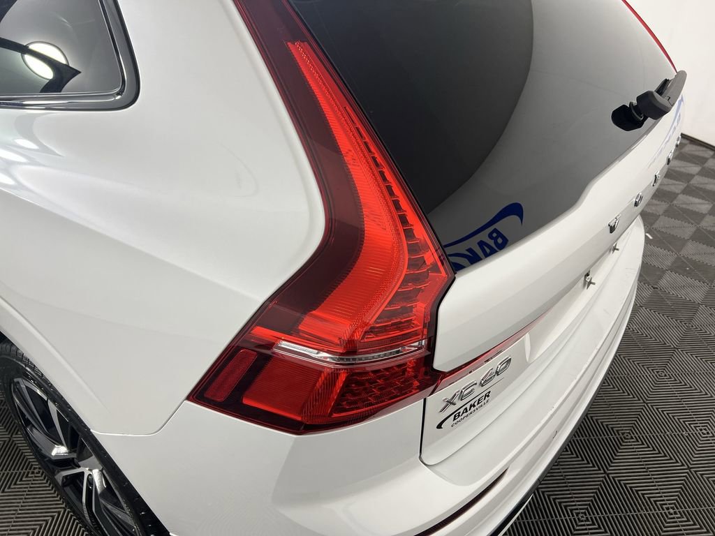 Used 2023 Volvo XC60 B6 Ultimate image 36