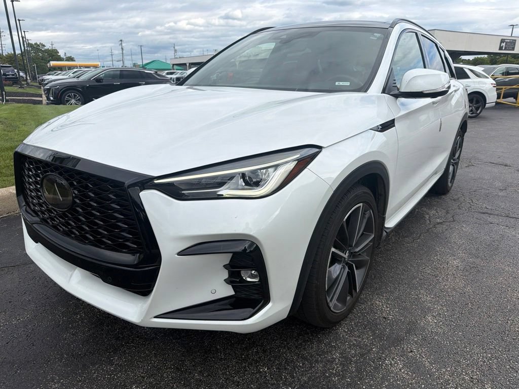 Used 2023 INFINITI QX50 Sport AWD/4WD image 5