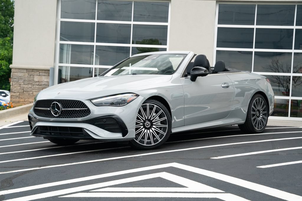 Used 2024 Mercedes-Benz CLE 450 4MATIC Cabriolet w/ Driver Assistance Package image 2