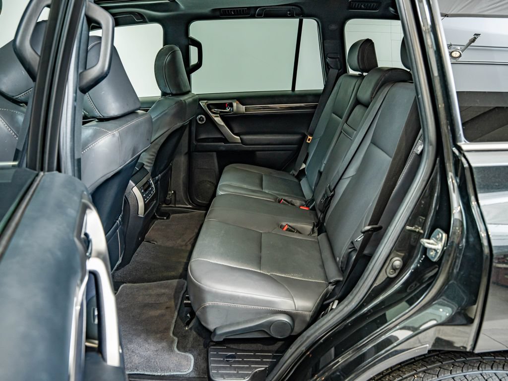 Certified 2023 Lexus GX 460 Premium w/ Premium Plus Package AWD/4WD image 35