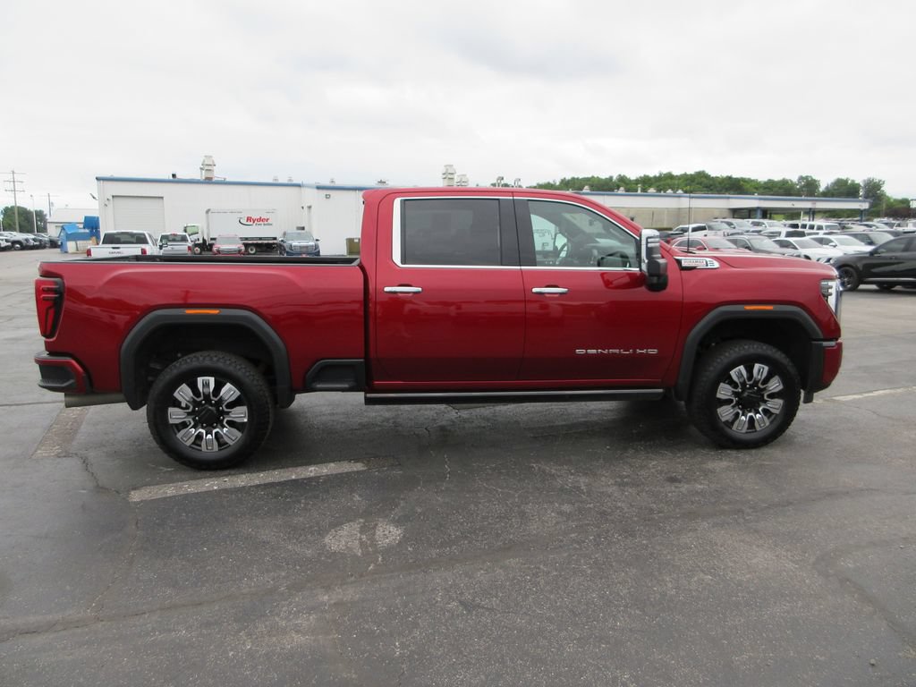 Certified 2024 GMC Sierra 2500 Denali w/ Denali Reserve Package AWD/4WD image 5